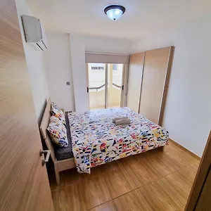 Sunbay Homestay Larnaca